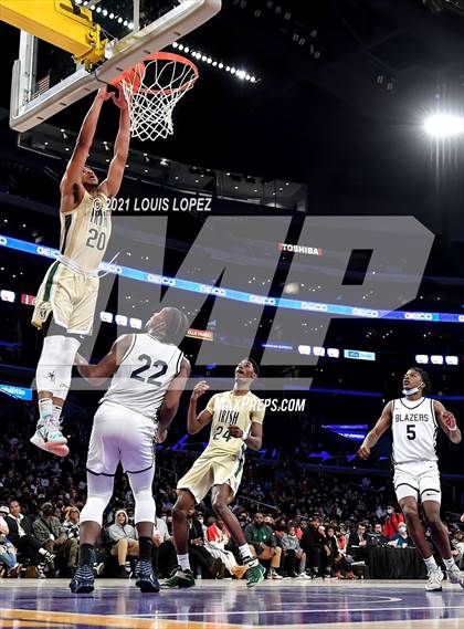 Thumbnail 2 in Sierra Canyon vs. St. Vincent-St. Mary (The Chosen 1's Invitational) photogallery.