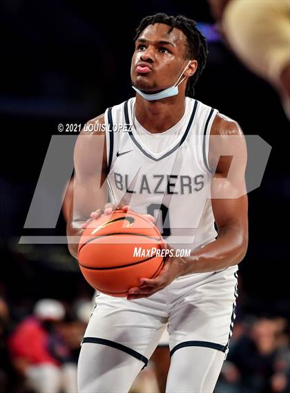 Thumbnail 3 in Sierra Canyon vs. St. Vincent-St. Mary (The Chosen 1's Invitational) photogallery.