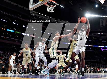 Thumbnail 1 in Sierra Canyon vs. St. Vincent-St. Mary (The Chosen 1's Invitational) photogallery.