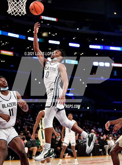 Thumbnail 3 in Sierra Canyon vs. St. Vincent-St. Mary (The Chosen 1's Invitational) photogallery.