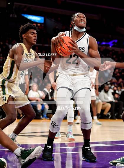 Thumbnail 1 in Sierra Canyon vs. St. Vincent-St. Mary (The Chosen 1's Invitational) photogallery.