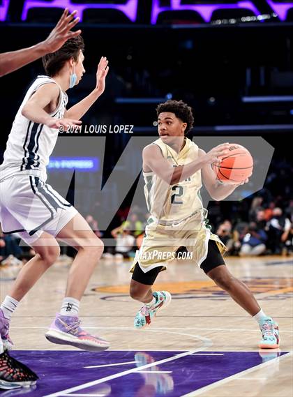 Thumbnail 2 in Sierra Canyon vs. St. Vincent-St. Mary (The Chosen 1's Invitational) photogallery.