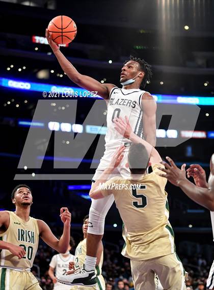 Thumbnail 3 in Sierra Canyon vs. St. Vincent-St. Mary (The Chosen 1's Invitational) photogallery.