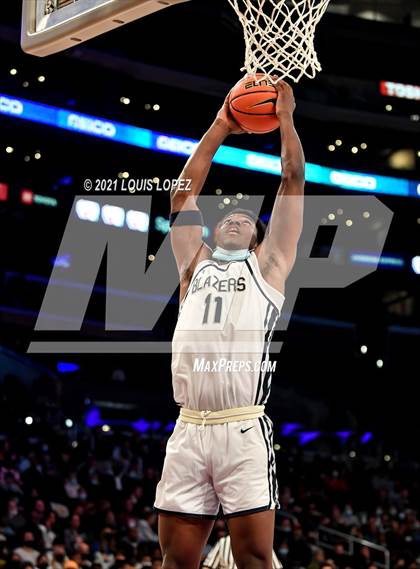 Thumbnail 2 in Sierra Canyon vs. St. Vincent-St. Mary (The Chosen 1's Invitational) photogallery.