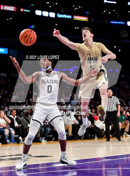 Thumbnail 3 in Sierra Canyon vs. St. Vincent-St. Mary (The Chosen 1's Invitational) photogallery.