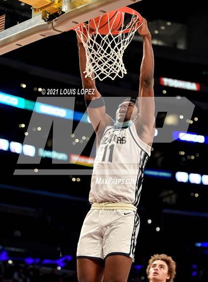 Thumbnail 1 in Sierra Canyon vs. St. Vincent-St. Mary (The Chosen 1's Invitational) photogallery.