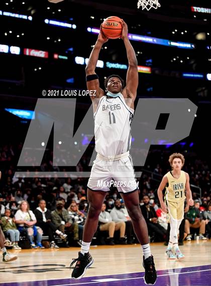 Thumbnail 2 in Sierra Canyon vs. St. Vincent-St. Mary (The Chosen 1's Invitational) photogallery.