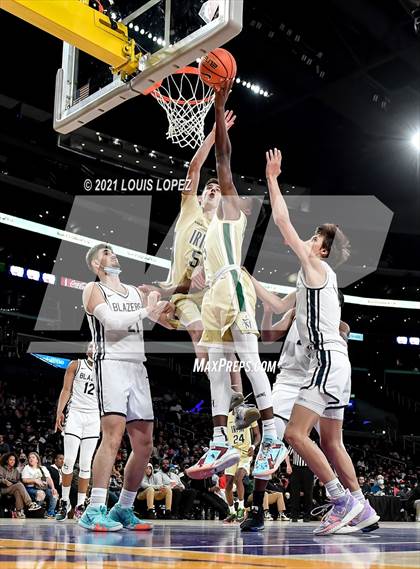 Thumbnail 3 in Sierra Canyon vs. St. Vincent-St. Mary (The Chosen 1's Invitational) photogallery.