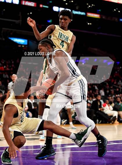 Thumbnail 3 in Sierra Canyon vs. St. Vincent-St. Mary (The Chosen 1's Invitational) photogallery.