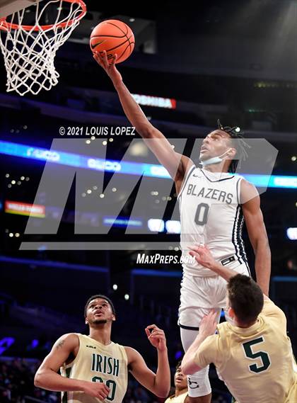 Thumbnail 1 in Sierra Canyon vs. St. Vincent-St. Mary (The Chosen 1's Invitational) photogallery.