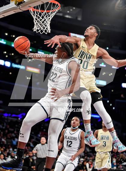 Thumbnail 2 in Sierra Canyon vs. St. Vincent-St. Mary (The Chosen 1's Invitational) photogallery.
