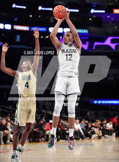 Thumbnail 1 in Sierra Canyon vs. St. Vincent-St. Mary (The Chosen 1's Invitational) photogallery.