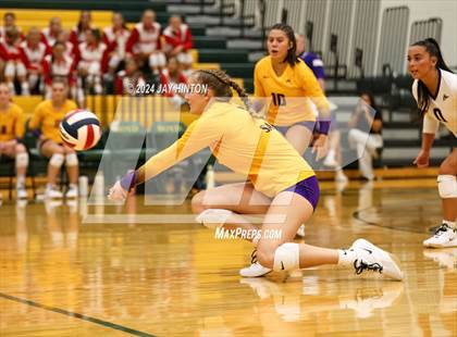 Thumbnail 3 in Sanger @ Boyd photogallery.