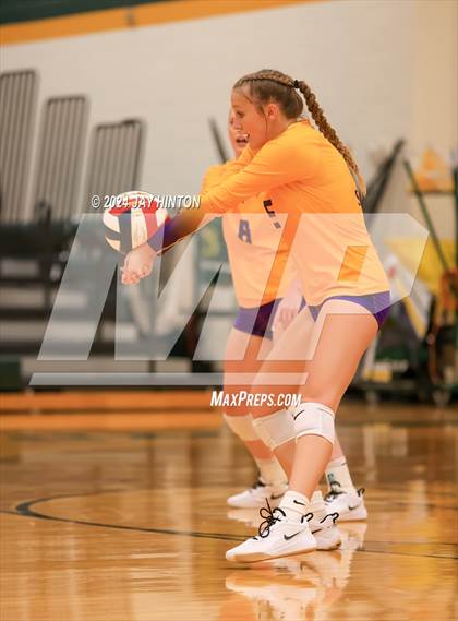 Thumbnail 3 in Sanger @ Boyd photogallery.