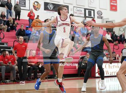 Thumbnail 2 in Walton @ Cherokee photogallery.