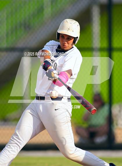 Thumbnail 2 in Alonso @ Windermere (FHSAA Regional Quarterfinal Playoff game 1) photogallery.