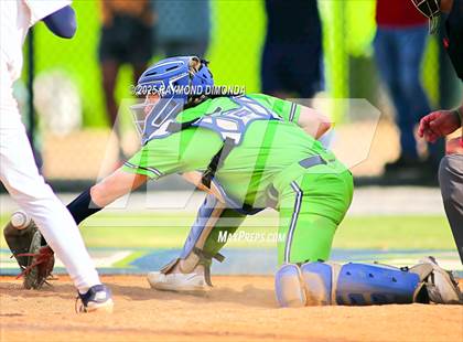 Thumbnail 2 in Alonso @ Windermere (FHSAA Regional Quarterfinal Playoff game 1) photogallery.