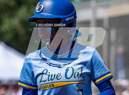 Thumbnail 2 in Sam Houston vs. Live Oak (LHSAA Division 1 Non-Select Semi Final) photogallery.
