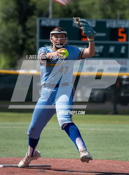Thumbnail 2 in Sam Houston vs. Live Oak (LHSAA Division 1 Non-Select Semi Final) photogallery.