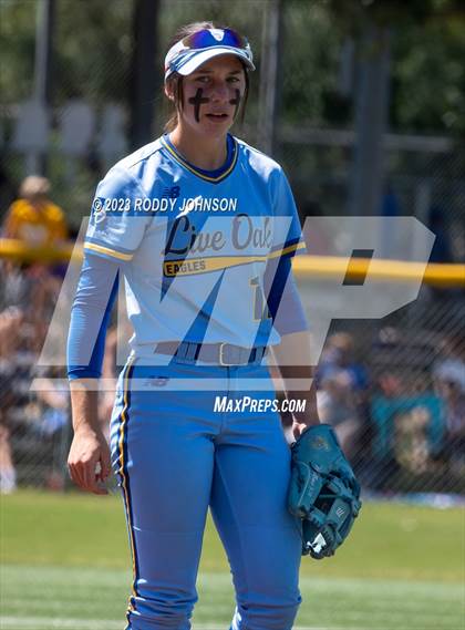 Thumbnail 2 in Sam Houston vs. Live Oak (LHSAA Division 1 Non-Select Semi Final) photogallery.