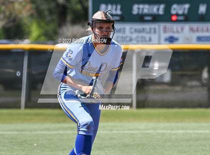 Thumbnail 2 in Sam Houston vs. Live Oak (LHSAA Division 1 Non-Select Semi Final) photogallery.