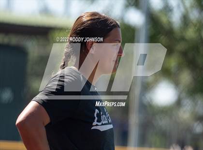 Thumbnail 3 in Sam Houston vs. Live Oak (LHSAA Division 1 Non-Select Semi Final) photogallery.