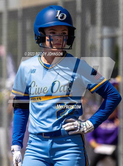 Thumbnail 2 in Sam Houston vs. Live Oak (LHSAA Division 1 Non-Select Semi Final) photogallery.