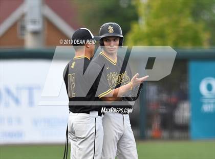 Thumbnail 1 in De La Salle @ St. Laurence (IHSA 3A Super-Sectional) photogallery.