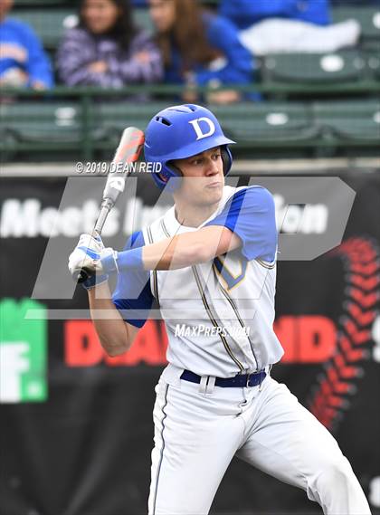 Thumbnail 1 in De La Salle @ St. Laurence (IHSA 3A Super-Sectional) photogallery.