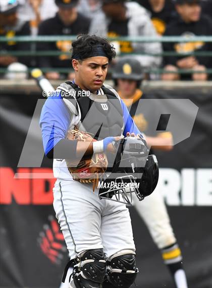 Thumbnail 2 in De La Salle @ St. Laurence (IHSA 3A Super-Sectional) photogallery.
