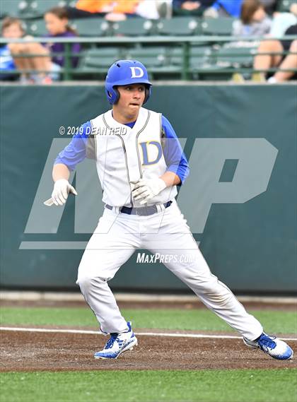 Thumbnail 1 in De La Salle @ St. Laurence (IHSA 3A Super-Sectional) photogallery.