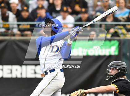 Thumbnail 1 in De La Salle @ St. Laurence (IHSA 3A Super-Sectional) photogallery.