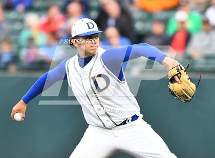Thumbnail 3 in De La Salle @ St. Laurence (IHSA 3A Super-Sectional) photogallery.
