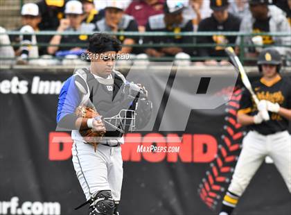 Thumbnail 1 in De La Salle @ St. Laurence (IHSA 3A Super-Sectional) photogallery.