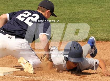 Thumbnail 3 in Irvington vs Freedom photogallery.