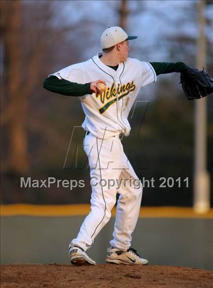 Thumbnail 2 in Herndon @ Loudoun Valley photogallery.
