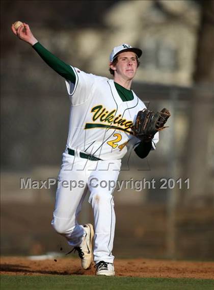 Thumbnail 1 in Herndon @ Loudoun Valley photogallery.