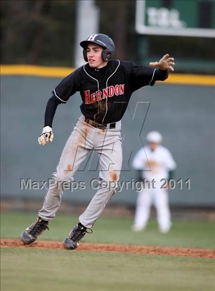 Thumbnail 1 in Herndon @ Loudoun Valley photogallery.