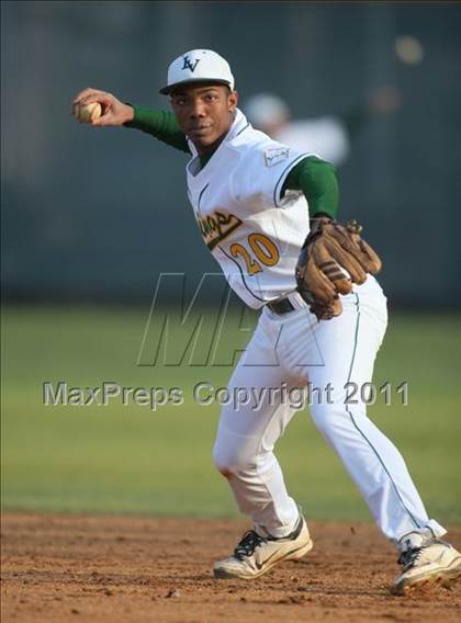 Thumbnail 1 in Herndon @ Loudoun Valley photogallery.