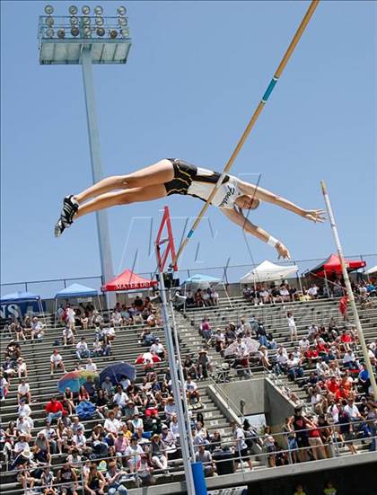 Thumbnail 3 in CIF SS Division Championships (Girls Pole Vault Final) photogallery.