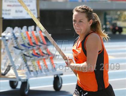 Thumbnail 1 in CIF SS Division Championships (Girls Pole Vault Final) photogallery.