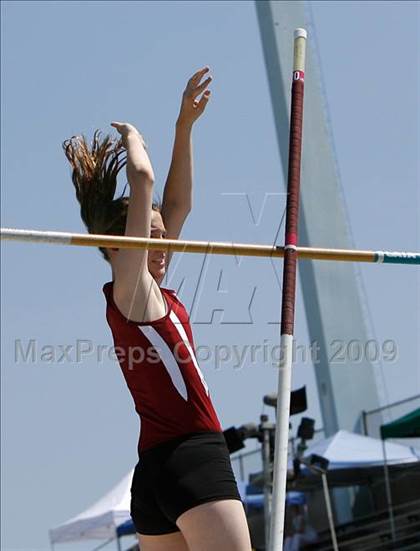 Thumbnail 3 in CIF SS Division Championships (Girls Pole Vault Final) photogallery.