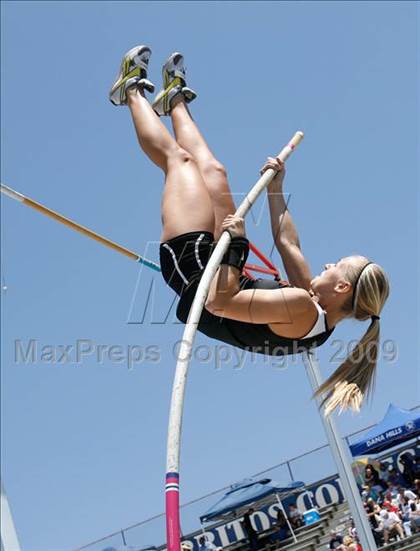 Thumbnail 1 in CIF SS Division Championships (Girls Pole Vault Final) photogallery.