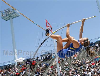 Thumbnail 1 in CIF SS Division Championships (Girls Pole Vault Final) photogallery.