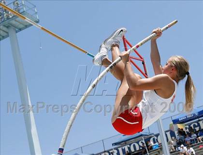 Thumbnail 2 in CIF SS Division Championships (Girls Pole Vault Final) photogallery.