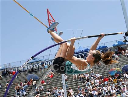 Thumbnail 1 in CIF SS Division Championships (Girls Pole Vault Final) photogallery.