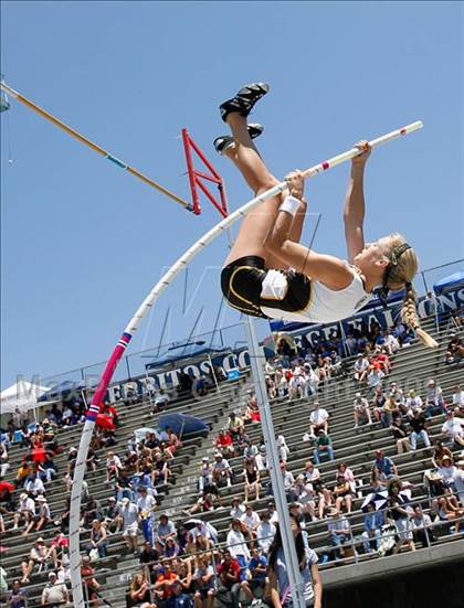 Thumbnail 1 in CIF SS Division Championships (Girls Pole Vault Final) photogallery.