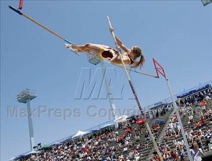 Thumbnail 3 in CIF SS Division Championships (Girls Pole Vault Final) photogallery.