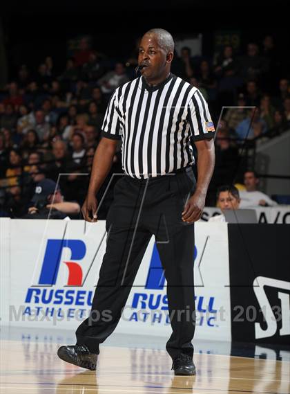 Thumbnail 1 in Royal vs. Tustin (CIF SS D3AAA Final) photogallery.