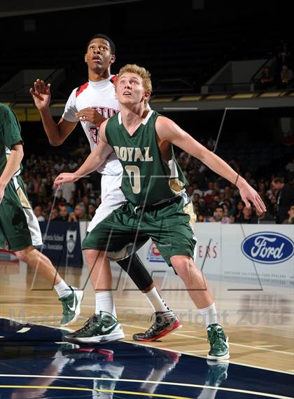 Thumbnail 3 in Royal vs. Tustin (CIF SS D3AAA Final) photogallery.